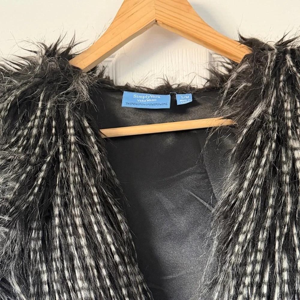 Vera Wang Black and White Faux Fur Vest - Picture 2 of 4